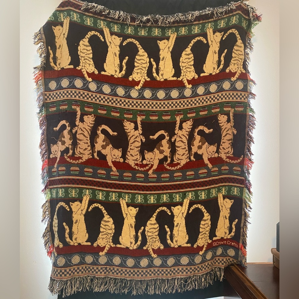 Kitten throw blanket